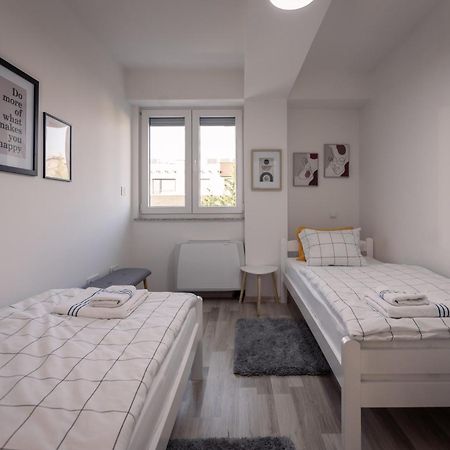 T20 Apartments Skopje Eksteriør billede