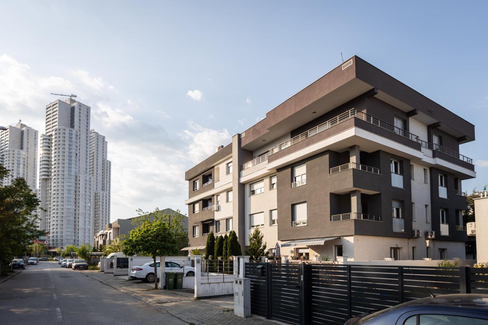 T20 Apartments Skopje Eksteriør billede