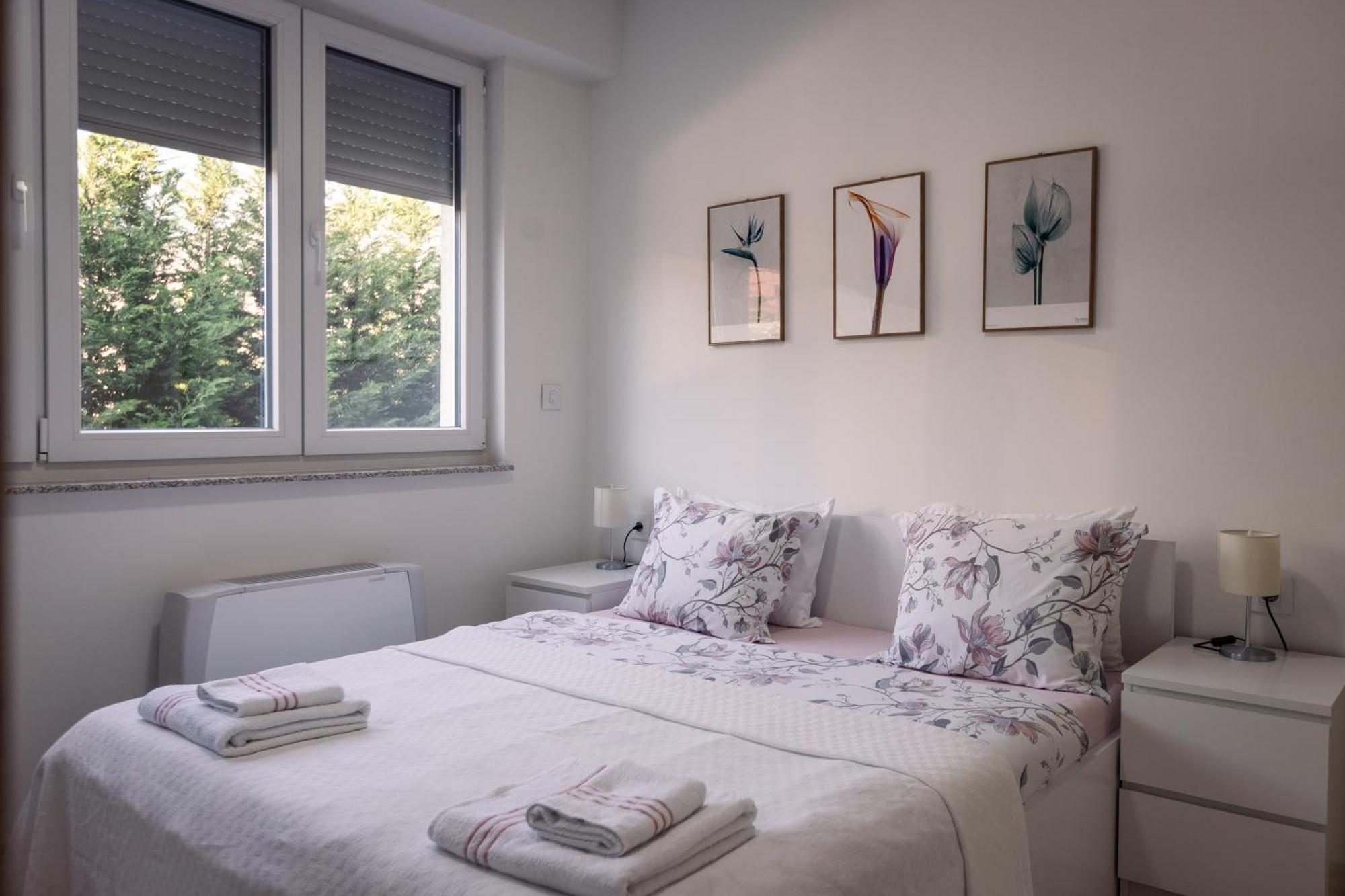 T20 Apartments Skopje Eksteriør billede