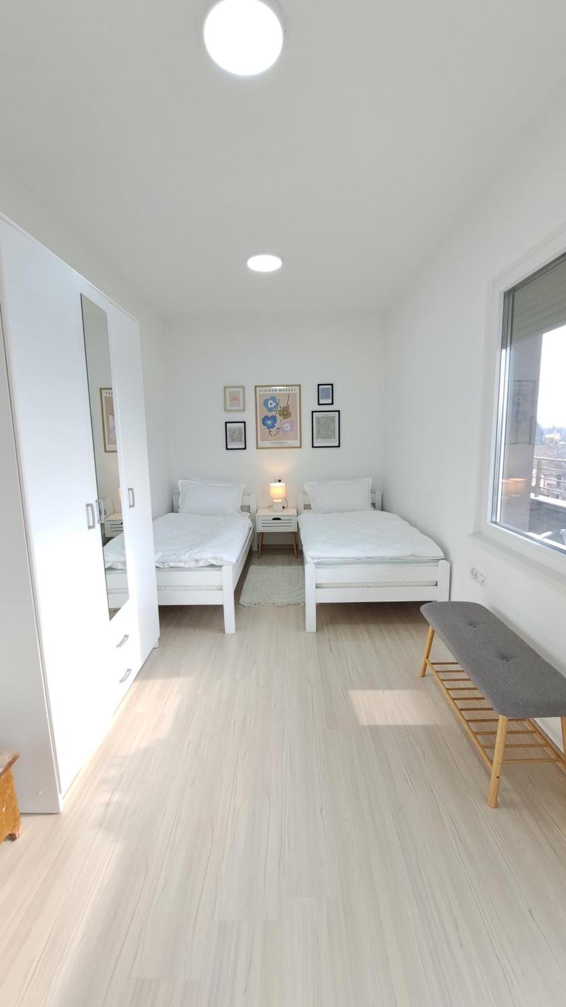 T20 Apartments Skopje Eksteriør billede